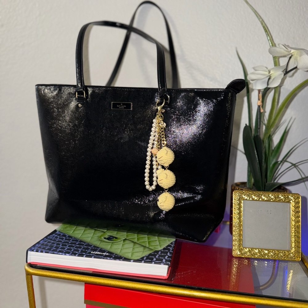 Kate spade Black Tote Bag with Charm